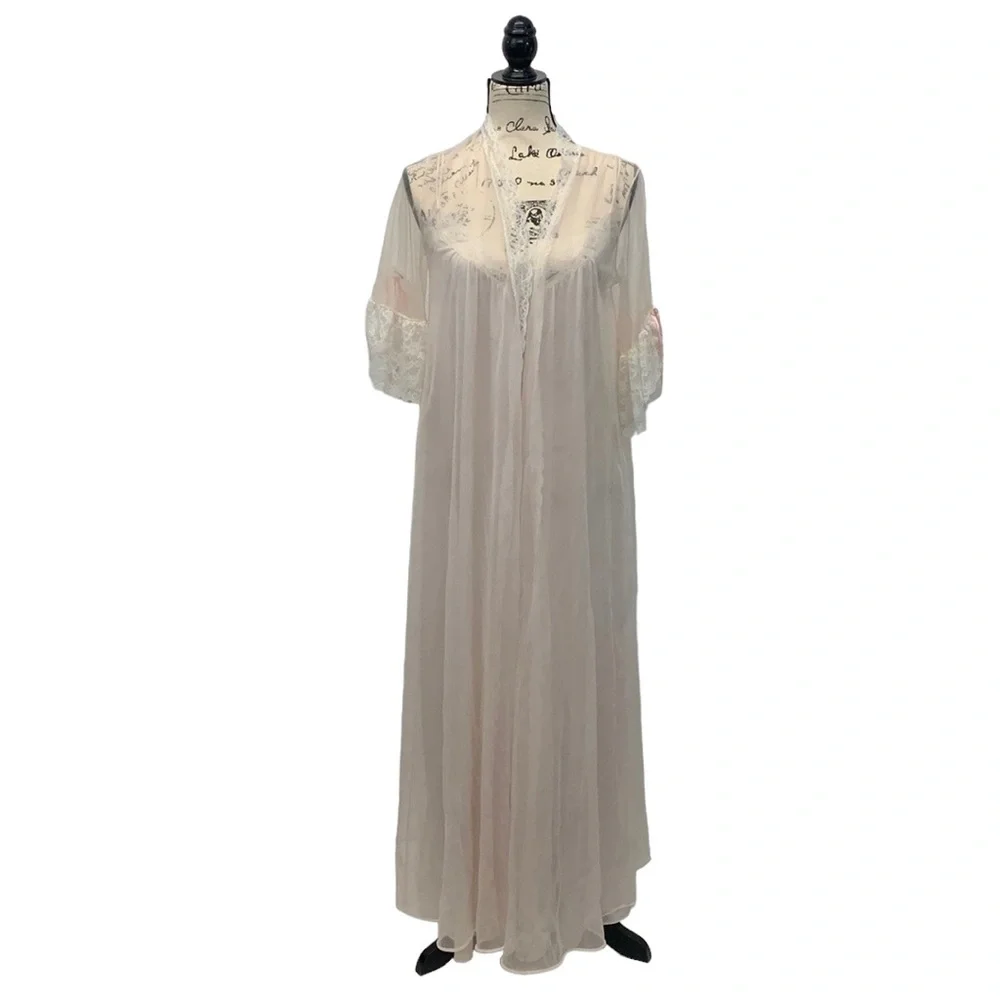 Vintage Val Mode Pink White Peignoir Gown 2 PCS SHEER Nightgown Robe Size Petite